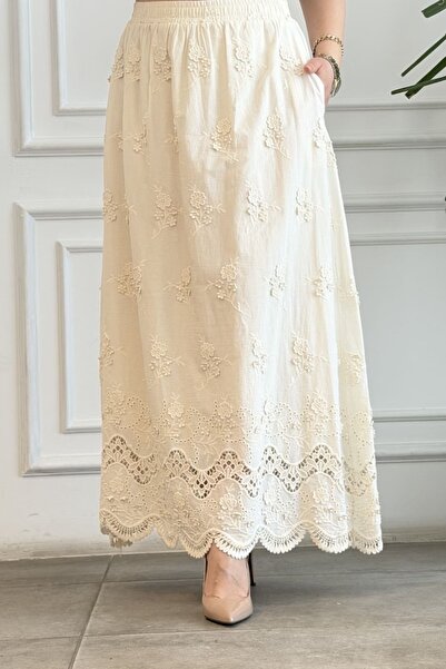 yb yağmur butik Daisy Embroidery Detailed Skirt