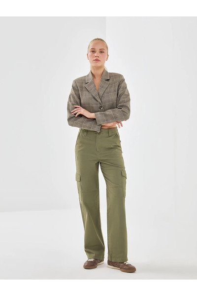 LC Waikiki Yeşil Standart Fit Gabardin Kadın Kargo Pantolon