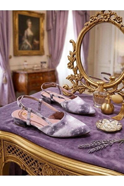 TRİP Low-Heeled Open-Toe Shoes with Ankle Strap