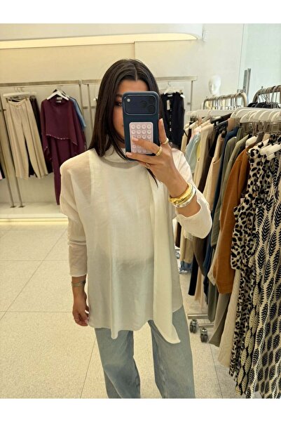 Bade Butik Ecru shawl detailed slit blouse