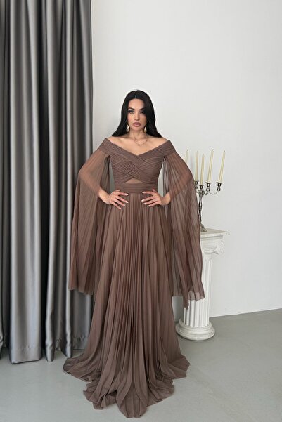 Serica Moda Kahverengi Pliseli Kol Detaylı Straplez Abiye Elbise
