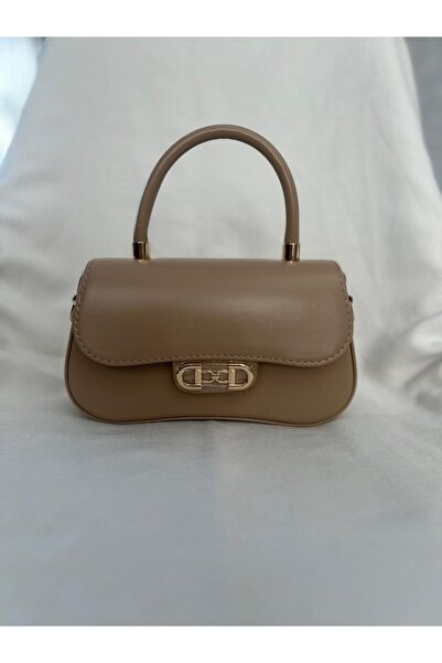shop Gold Zincir Tokalı Oval Saplı Mini El Çantası