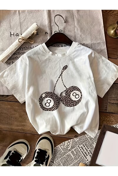 212Wear Women'S White Leopard Print T-Shirt, Relaxed Fit Short Sleeve Round N...