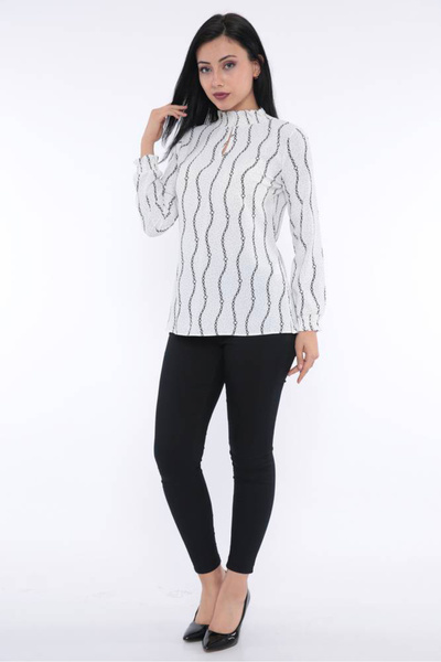 FIRST STYLE Soft White Turkish Blouse with Striped Chain Design