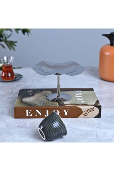 Al Hadaya Mall Modern Design Stainless Steel Base Serving Plate - Silver - 16...
