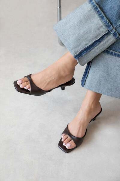 STRASWANS Jordy Women's Heeled Leather Sandals Brown