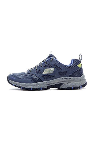 SKECHERS 149821 حذاء هيلكريست للأماكن الخارجية باللون الفضي من جاستستيب