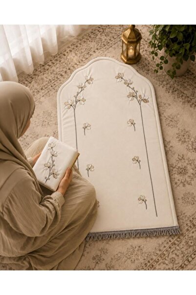 laverahome Luxurious Prayer Rug Set with Embroidered Prayer Mat - Elegant Des...