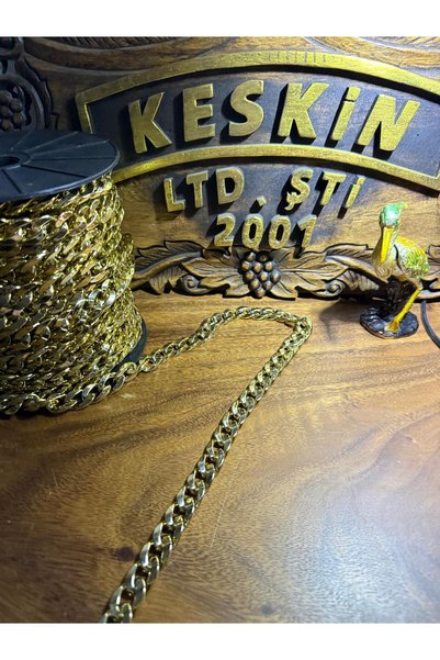 KESKİN AKSESUAR GOLD METALİZE ZİNCİR 1 METRE GÖNDERİLECEKTİR