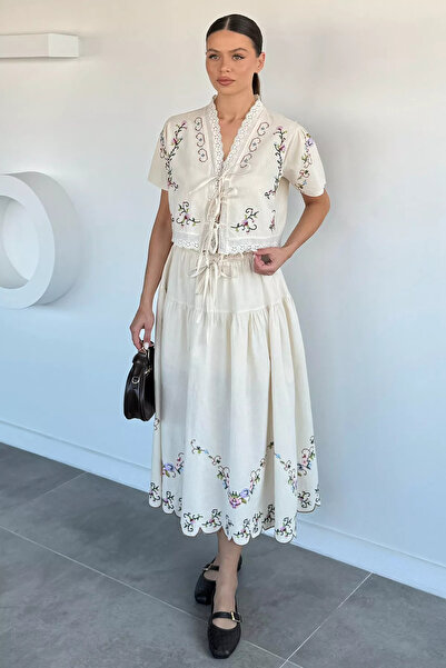 Aryena Stone Embroidered Blouse and Skirt Combination Double Set