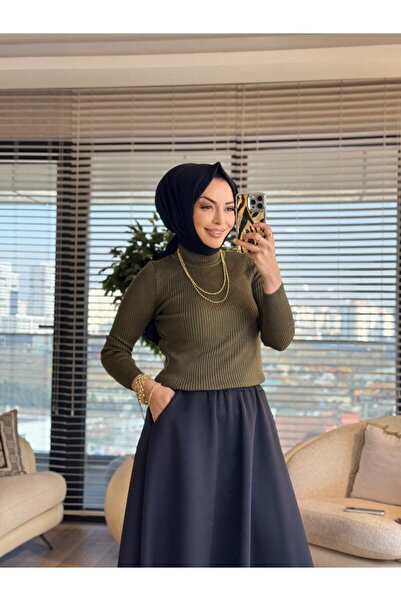 Afili 3347 سترة تريكو بياقة عالية لون كاكي