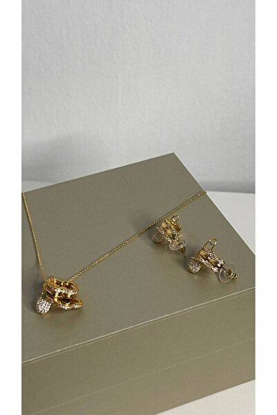 stainles steel Luxurious and Elegant Gold Accessory Set with Chain and Earrin...