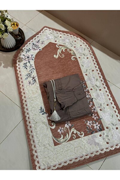 Gerenic Luxury Prayer Mat with Matching Prayer Sheet