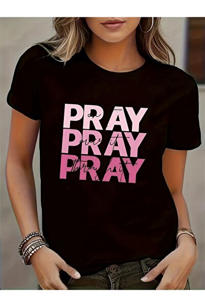 01THEONE تي شيرت نسائي كاجوال مطبوع عليه كلمة "Pray" - ياقة دائرية، أكمام قصي...