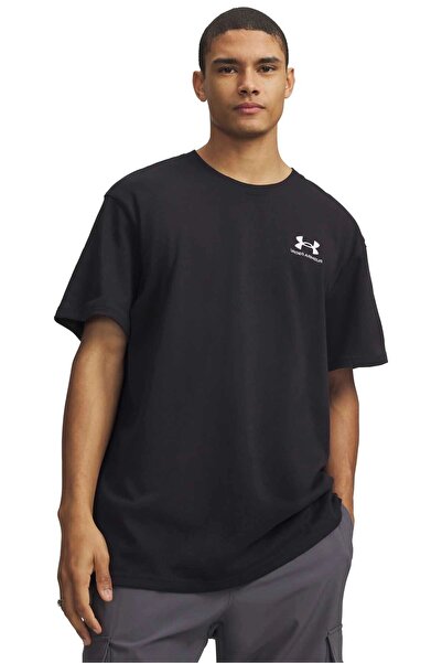Under Armour Черен 1373997_001 Мъжка тениска с графична щампа, свободна кройка