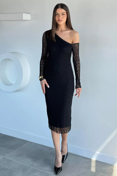 Aryena فستان دانتيل أسود مبطن للنساء
