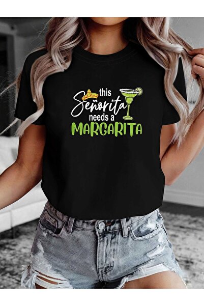 LİNA06 Spanish This Senorita Needs A Margarita Letter Print T-Shirt, Short Sl...