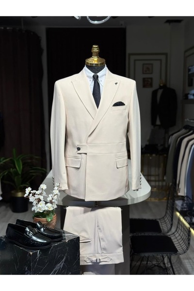 Slim Fit Kemer Toka Detaylı Takım Elbise