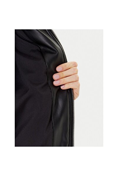 Guess Jachetă de damă din imitație de piele W5YL06WE480 Negru