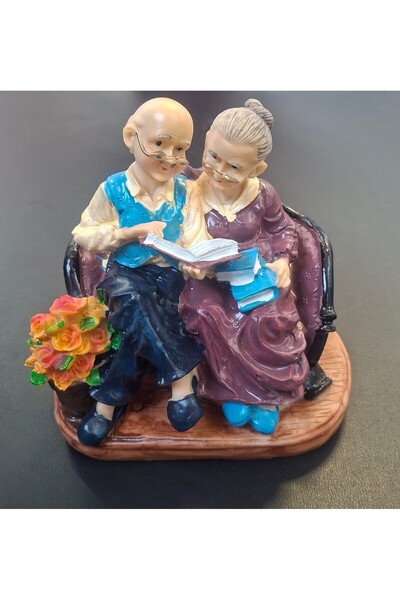 LUCIDIUSDECOR Figurină decorativă Bunici Citind pe Bancă – Rășină - 14×15cm