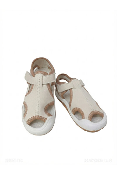 pediashoes صنادل رياضية أكوا خفيفة ومرنة بلون كريمي للجنسين، مقاسات 22-25 بدو...