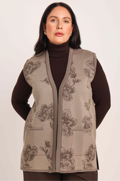 Uludağ Triko Women's Sand Brown Floral Patterned Pocketed Buttoned Knitted Mo...