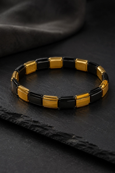 laria jewelry سوار أسود بتفاصيل إيطالية أنيقة
