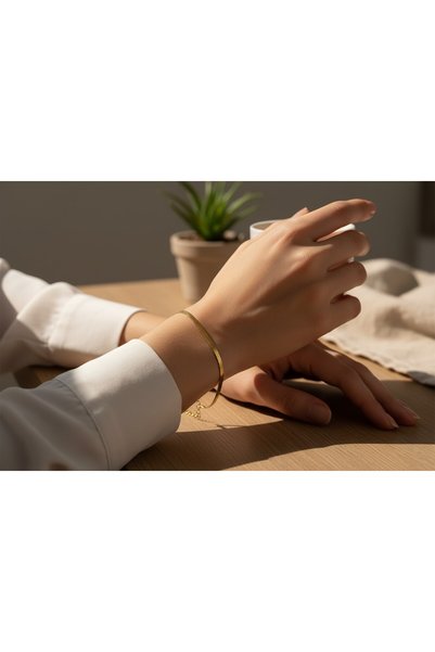 La sauvagine Gold Snake Chain Women's Bracelet – Stainless Steel Herringbone Elegant Bracelet