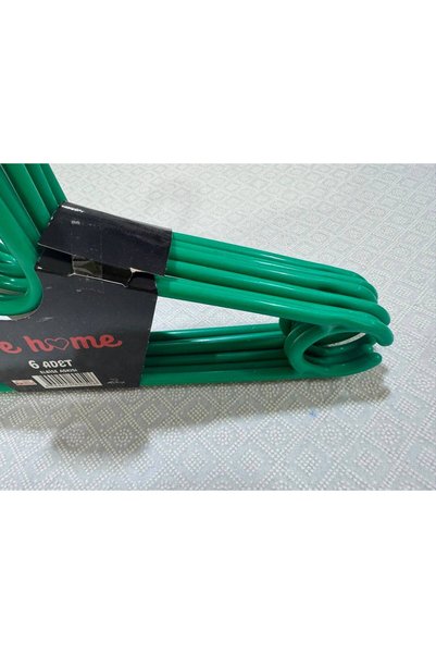 Elifim AVM 6-Piece Plastic Clothes Hanger