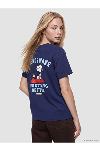 LC Waikiki Snoopy Printed 100% Cotton Women's T-Shirt for Style Seekers from ...
