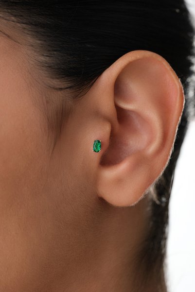YAVUZ KUYUMCULUK 14 Ayar Altın Yeşil Taşlı Tragus Piercing
