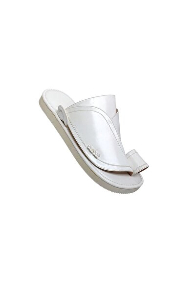 chic najd Plain White Oriental Shoes