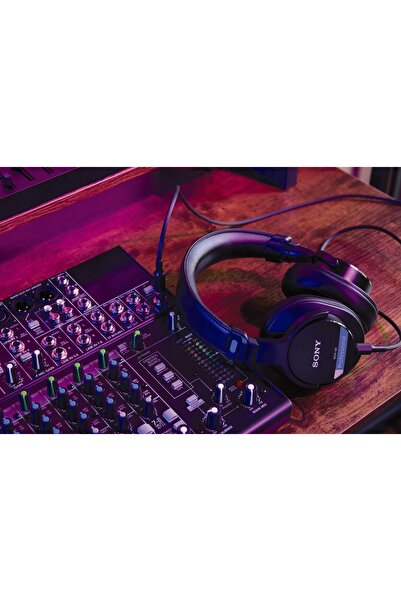 Sony MDR-M1 Căști de studio circumaurale cu carcasă închisă