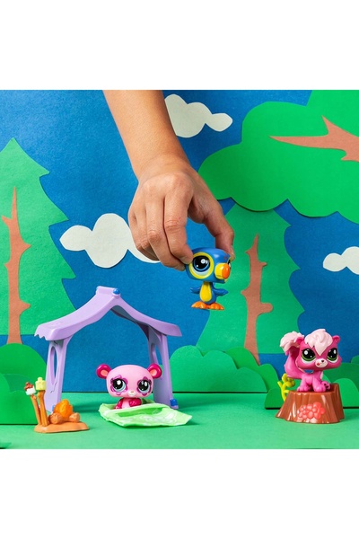 Littlest Pet Shop Seria 2 Pet Camp 3 figurine și accesorii