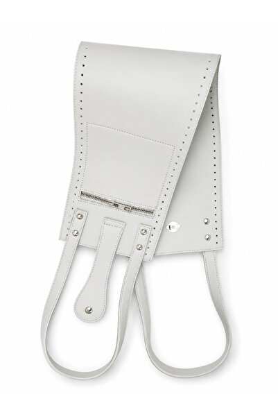 Bravo Zippered Hanging Bag Body
