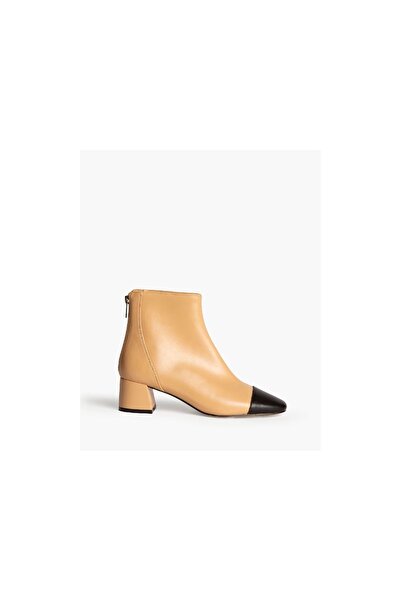 Corina Leather Μπεζ Μποτάκι με τετράγωνο χαμηλό τακούνι