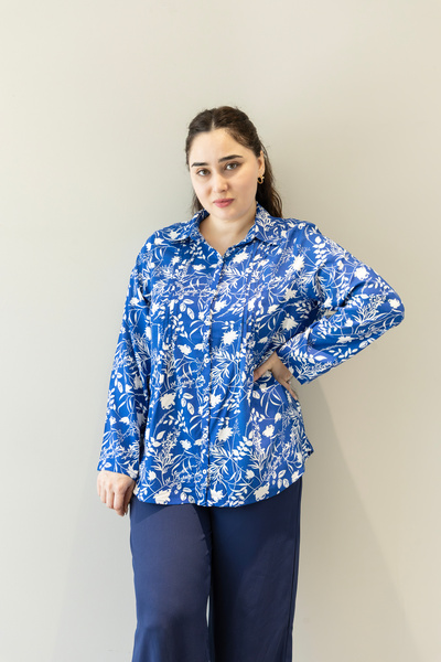 LINELLE Blue White Wildflower Print Ladies Shirt
