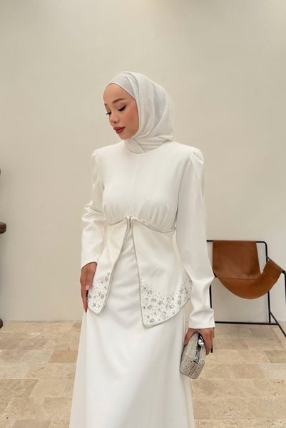 fushya design Beli Parça Detaylı İnci Taş İşlemeli Elbise