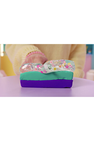 Next Plus Licensed Jelly Cakes Chillin Cake Bestie Party Pack 3 Layers of Sen...