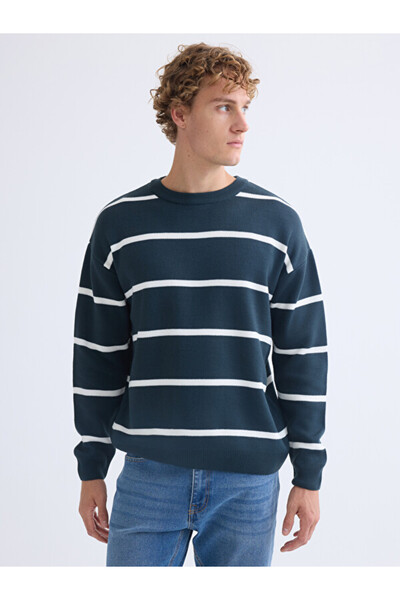 LC Waikiki Sparkling Choices from Shining Store Zero Roba Collar Striped Men'...