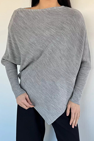Aryena Gray Asymmetrical Cut Knitwear Sweater