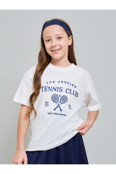 Styli Teen Girls White Graphic Print Cotton Oversized T-Shirt