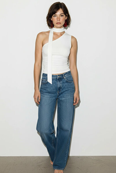 Şeker Portakalım Women's White Blouse with Halter Neck and One-Shoulder Draws...
