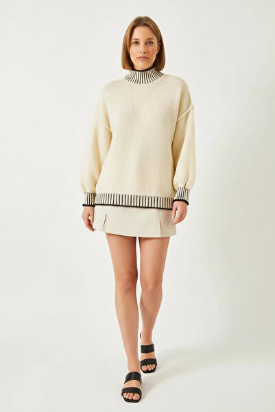Efnaz style Women's Casual Patterned Knitwear Ecru Black Sweater