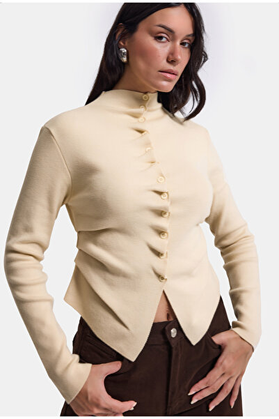 it's basic Women's Cream Beige W6-105 Buttoned Design Knitwear Cardigan
