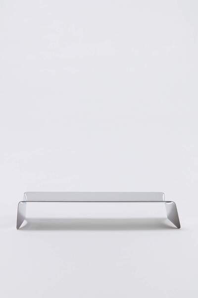 TRENDYOLMİLLA HOME Metal Stand Presentation Plate