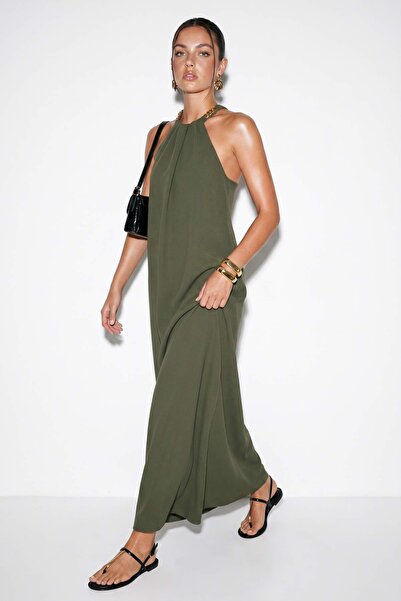 Drop by TrendyolMilla Zelena haljina bez rukava sa halter izrezom i dugim dod...