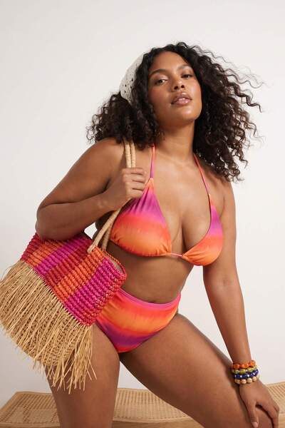 Trendyol Curve Top de bikini cu model abstract și legături triunghiulare, măr...
