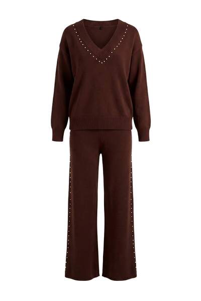 Trendyol Collection طقم تريكو بني واسع الحجم مزين بالحجر من الأسفل إلى الأعلى...