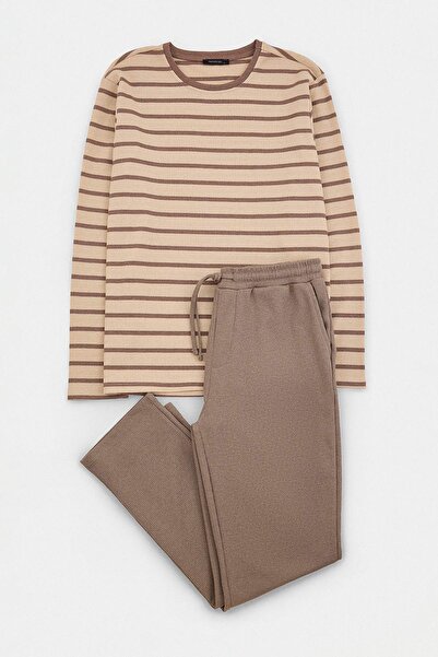 Trendyol Collection Mink Regular Striped Waffle Textured Knitted Winter Pajam...